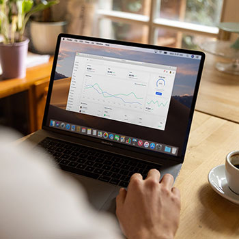 狼队主场不敌对手，遭遇两连败